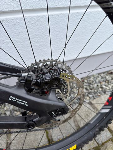 Used Rotwild R.e1 SRAM X01 Eagle 2018 Mountainbike, Red — image 9 of 14