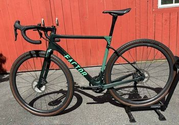 Used Factor LS GRX Di2 Ceramic Speed 2022 2022 Road & Gravel, Green — image 7 of 19