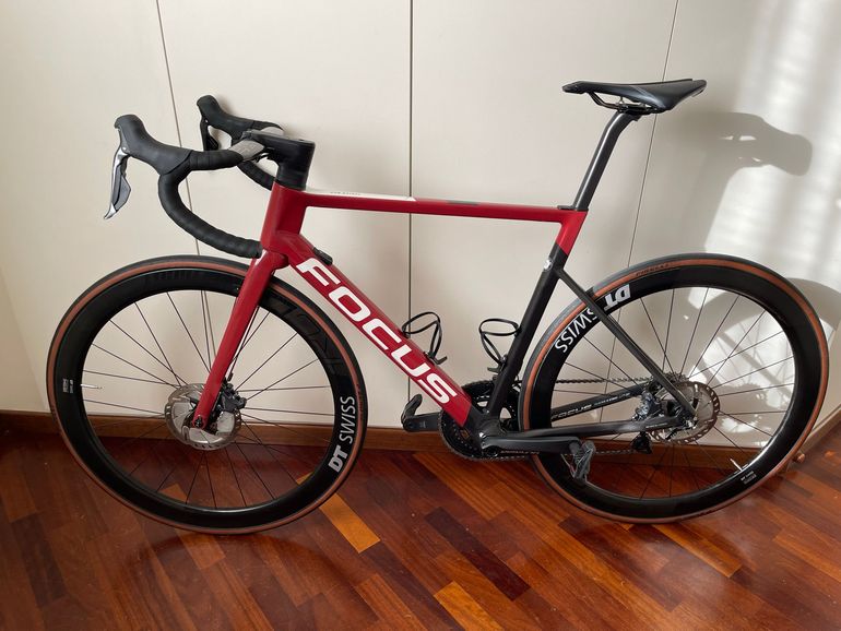 Used Focus IZALCO MAX DISC 9.6 2021 2021 Road & Gravel, Red — image 2 of 9