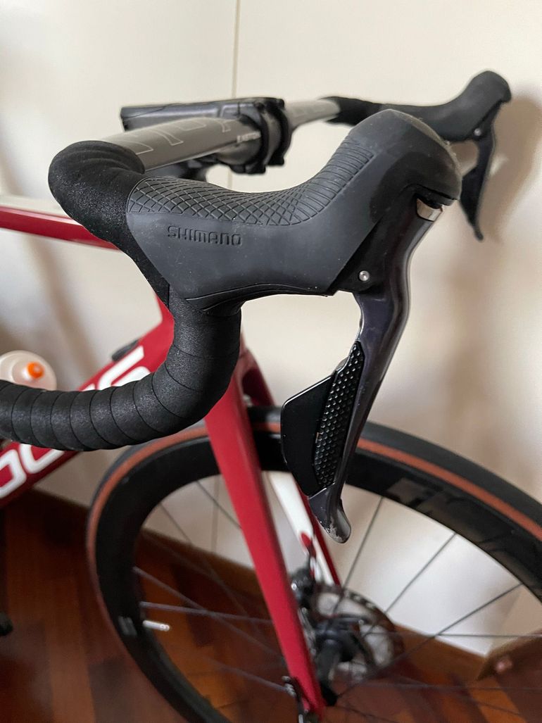 Used Focus IZALCO MAX DISC 9.6 2021 2021 Road & Gravel, Red — image 9 of 9