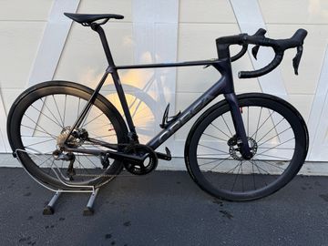 Used Orbea ORCA M20iLTD 2024 2024 Road & Gravel, Purple — image 1 of 12