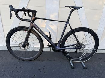 Used Orbea ORCA M20iLTD 2024 2024 Road & Gravel, Purple — image 2 of 12