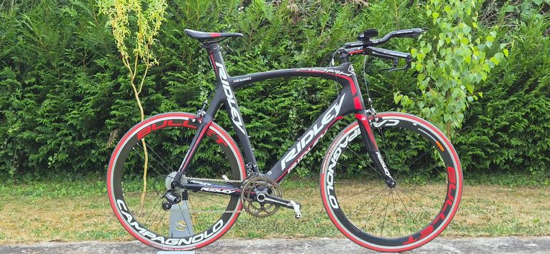 Used Ridley Noah Campagnolo Record 2012 Road & Gravel, Black — image 1 of 10