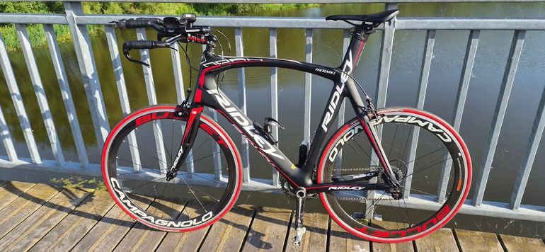 Used Ridley Noah Campagnolo Record 2012 Road & Gravel, Black — image 2 of 10