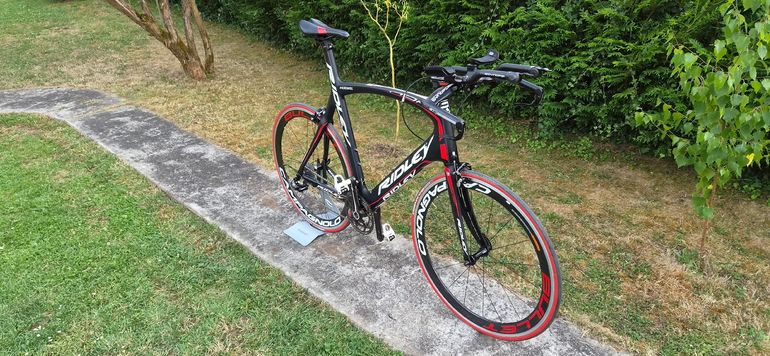Used Ridley Noah Campagnolo Record 2012 Road & Gravel, Black — image 9 of 10