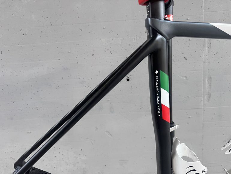 Used Colnago C68 Raod 2024 Frameset 2024 Road & Gravel, Black — image 4 of 9