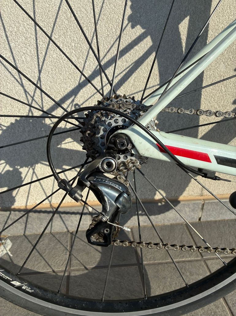 Tweedehands BMC Teammachine Shimano Ultegra 2016 Road & Gravel — afbeelding 4 van 6