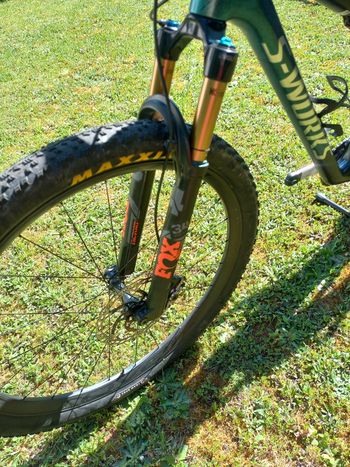 Used Specialized S-Works Epic World Cup - SRAM XX SL AXS, RockShox Ultimate 2024 2024 Mountainbike, Black, 29 — image 6 of 7