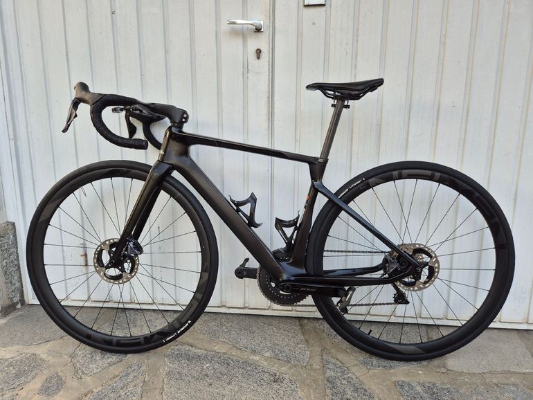 CUBE AGREE C:62 SLT Disc 2019 2019 Road & Gravel d'occasion — image 2 sur 10
