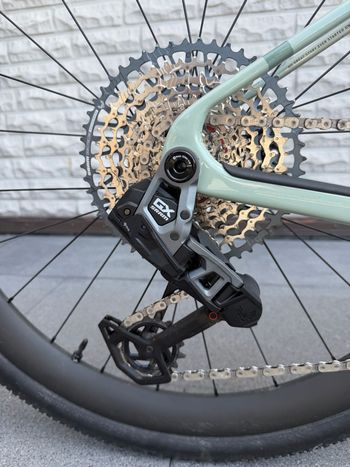 Used CUBE NUROAD C:62, EX 2025 2025 Road & Gravel, White — image 4 of 6