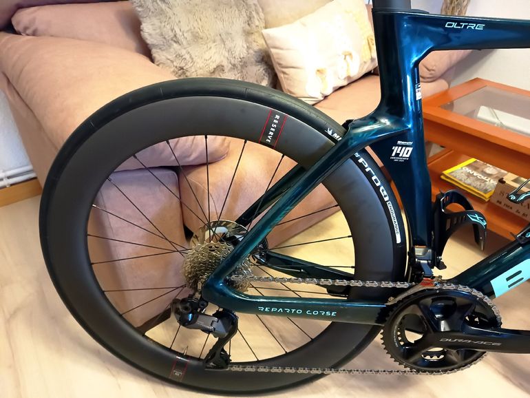 BIANCHI OLTRE RC REPARTO CORSE EDICIÓN LIMITADA 140 TH ANIVERSARIO CUADRO 001 EXCLUSIVO TOPE GAMA ZIPP Custom Shimano Ultegra Di2 2026 Road & Gravel d'occasion — image 8 sur 26