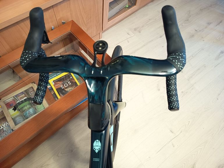 BIANCHI OLTRE RC REPARTO CORSE EDICIÓN LIMITADA 140 TH ANIVERSARIO CUADRO 001 EXCLUSIVO TOPE GAMA ZIPP Custom Shimano Ultegra Di2 2026 Road & Gravel d'occasion — image 6 sur 26