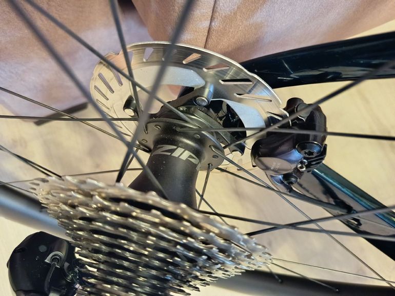 BIANCHI OLTRE RC REPARTO CORSE EDICIÓN LIMITADA 140 TH ANIVERSARIO CUADRO 001 EXCLUSIVO TOPE GAMA ZIPP Custom Shimano Ultegra Di2 2026 Road & Gravel d'occasion — image 12 sur 26