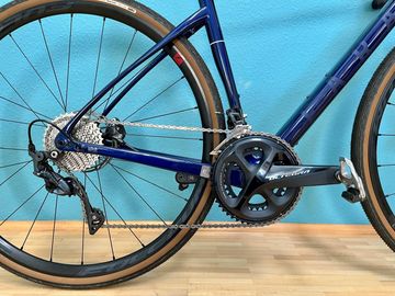 Fara F/All-Road Shimano Ultegra 2022 Road & Gravel de segunda mano, Azul — imagen 3 de 21