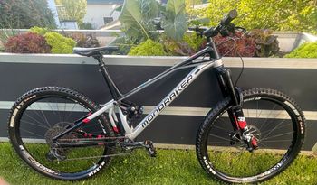 Použité Mondraker Superfoxy R 2021 MTB