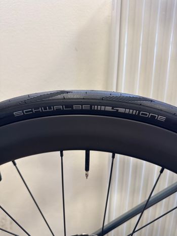 Lapierre Pulsium SAT 5.0 Di2 2024 2024 Road & Gravel d'occasion — image 6 sur 7