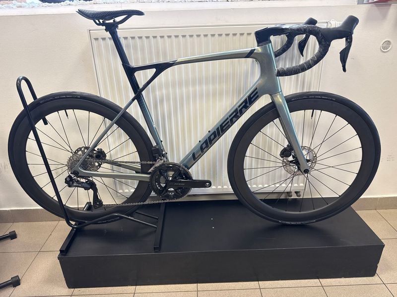 Używany Lapierre Pulsium Shimano 105 Di2 2024 Road & Gravel