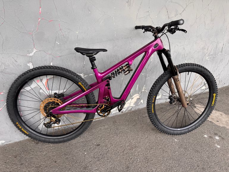 Used Yeti SB 140 Dreambuild 2026 Mountainbike, Purple — image 11 of 15