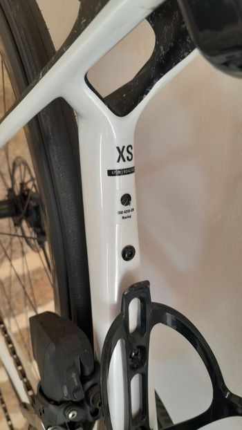 Trek Madone SL 6 AXS Gen 8 2027 2027 Road & Gravel d'occasion — image 2 sur 6