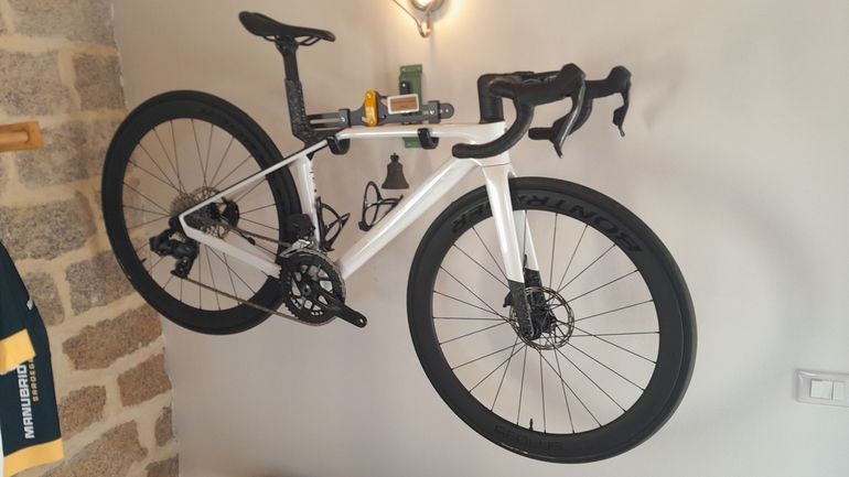 Trek Madone SL 6 AXS Gen 8 2027 2027 Road & Gravel d'occasion — image 1 sur 6