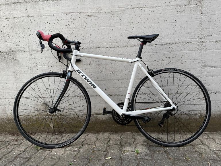 Used B’TWIN Bici Da Corda Triban 3 Alluminio 2014 Road & Gravel, White — image 8 of 10