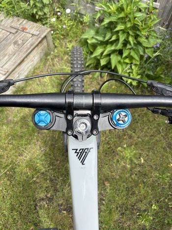 Used Propain Rage SRAM GX DH 2023 Mountainbike, Light Gray — image 8 of 17