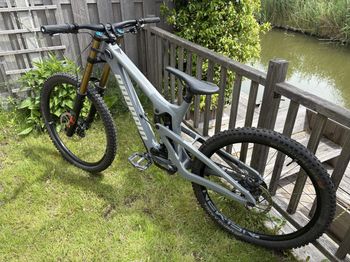 Used Propain Rage SRAM GX DH 2023 Mountainbike, Light Gray — image 16 of 17