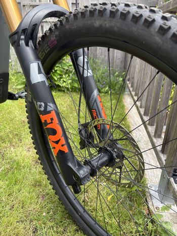 Used Propain Rage SRAM GX DH 2023 Mountainbike, Light Gray — image 6 of 17