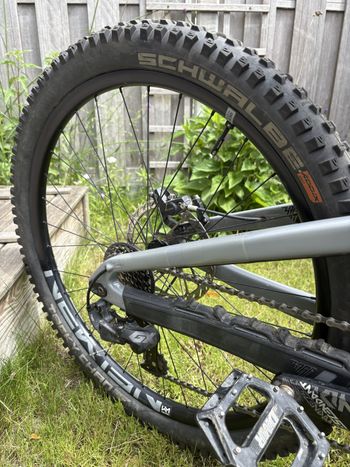 Used Propain Rage SRAM GX DH 2023 Mountainbike, Light Gray — image 4 of 17