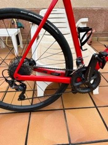 Used Trek Domane SL 6 2021 2021 Road & Gravel, Red — image 4 of 7