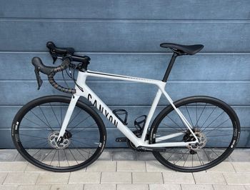 Used Canyon Endurace CF SL 7 Disc 2022 2022 Road & Gravel, Light Gray — image 4 of 6