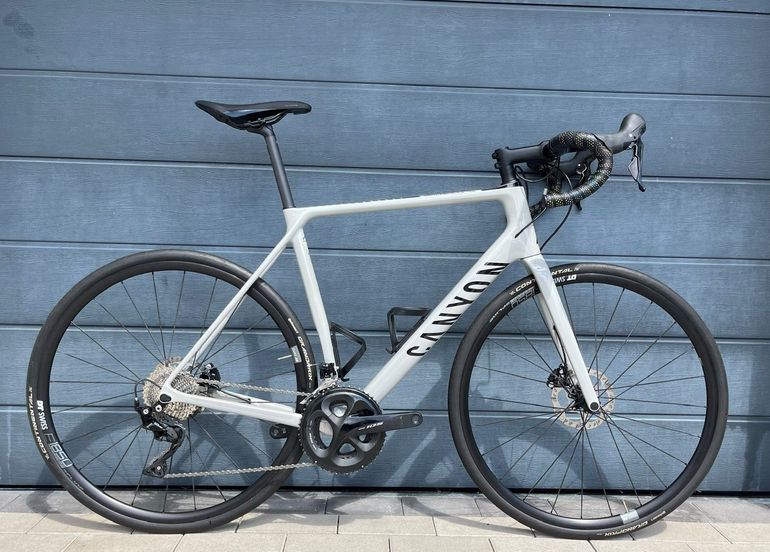 Used Canyon Endurace CF SL 7 Disc 2022 2022 Road & Gravel, Light Gray — image 1 of 6