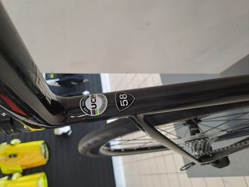 Used Specialized Tarmac SL6 Sport 2021 2021 Road & Gravel, Black — image 5 of 5