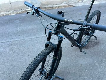 Trek Procaliber 9.8 2023 2023 Mountainbike d'occasion — image 6 sur 8