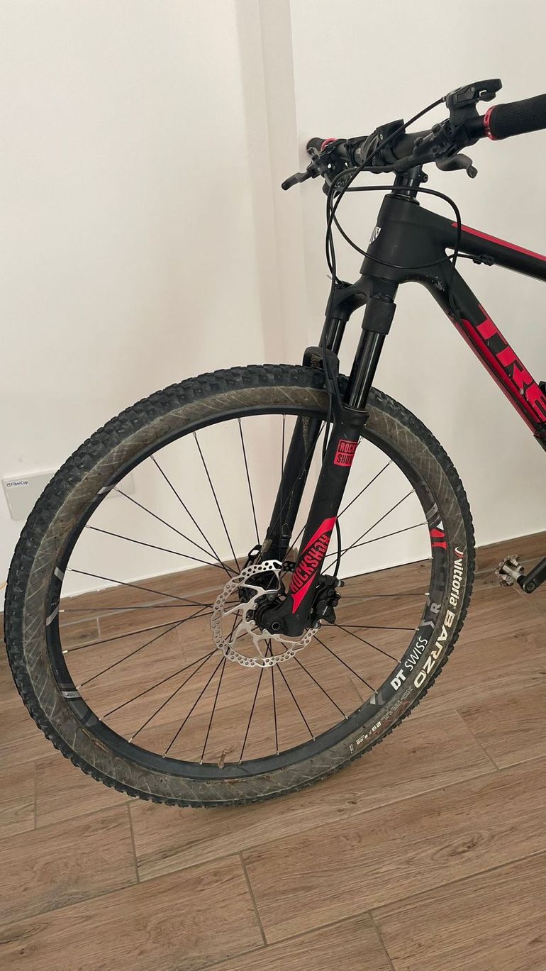Tweedehands Trek Superfly 9.6 2016 2016 Mountainbike — afbeelding 2 van 12
