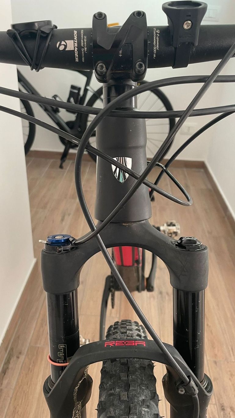 Tweedehands Trek Superfly 9.6 2016 2016 Mountainbike — afbeelding 7 van 12