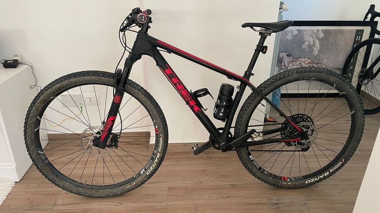 Tweedehands Trek Superfly 9.6 2016 2016 Mountainbike — afbeelding 1 van 12