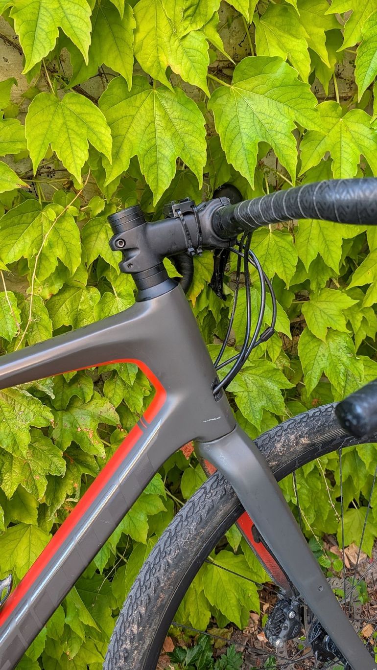 Used Giant Revolt, Advanced 3 2021 2021 Road & Gravel, Black — image 6 of 6