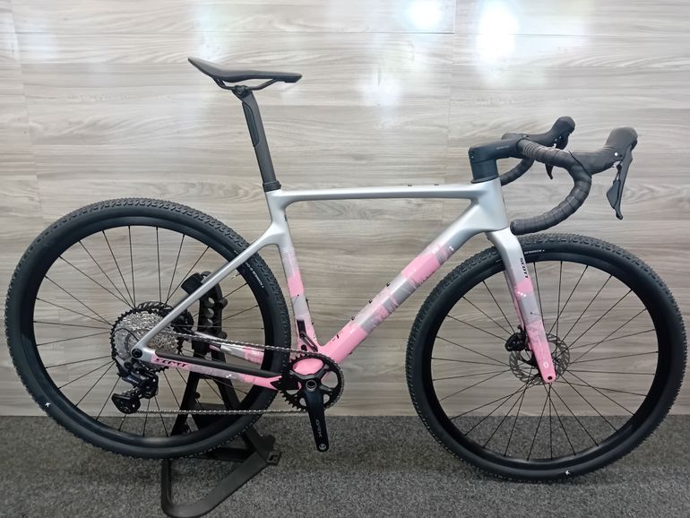 Używany Scott Addict Gravel 30 2026 2026 Road & Gravel — zdjęcie 1 z 5