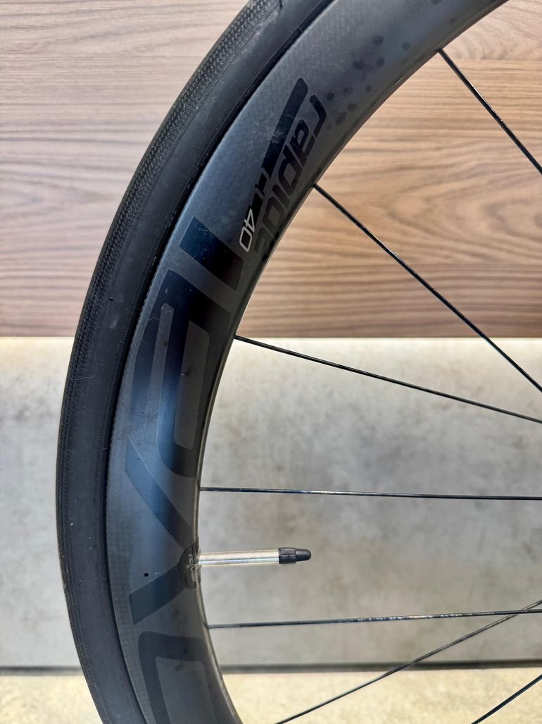 Käytetty Specialized Roubaix SL4 Pro Disc 2016 2016 Road & Gravel — kuva 10 / 14