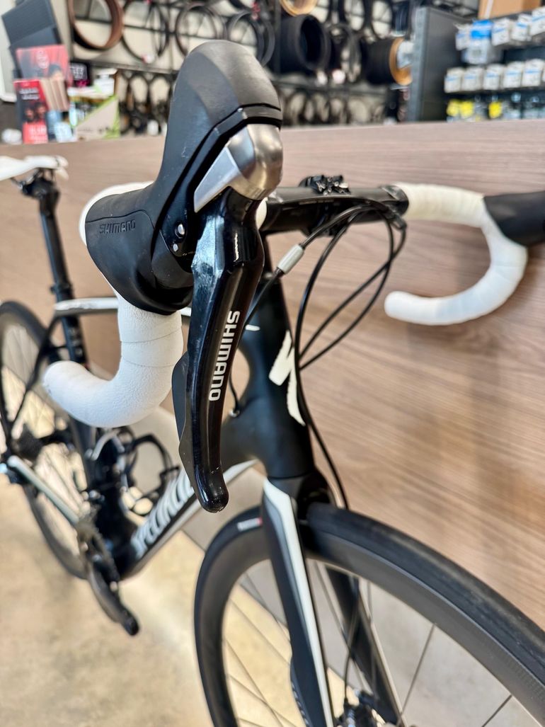 Käytetty Specialized Roubaix SL4 Pro Disc 2016 2016 Road & Gravel — kuva 7 / 14