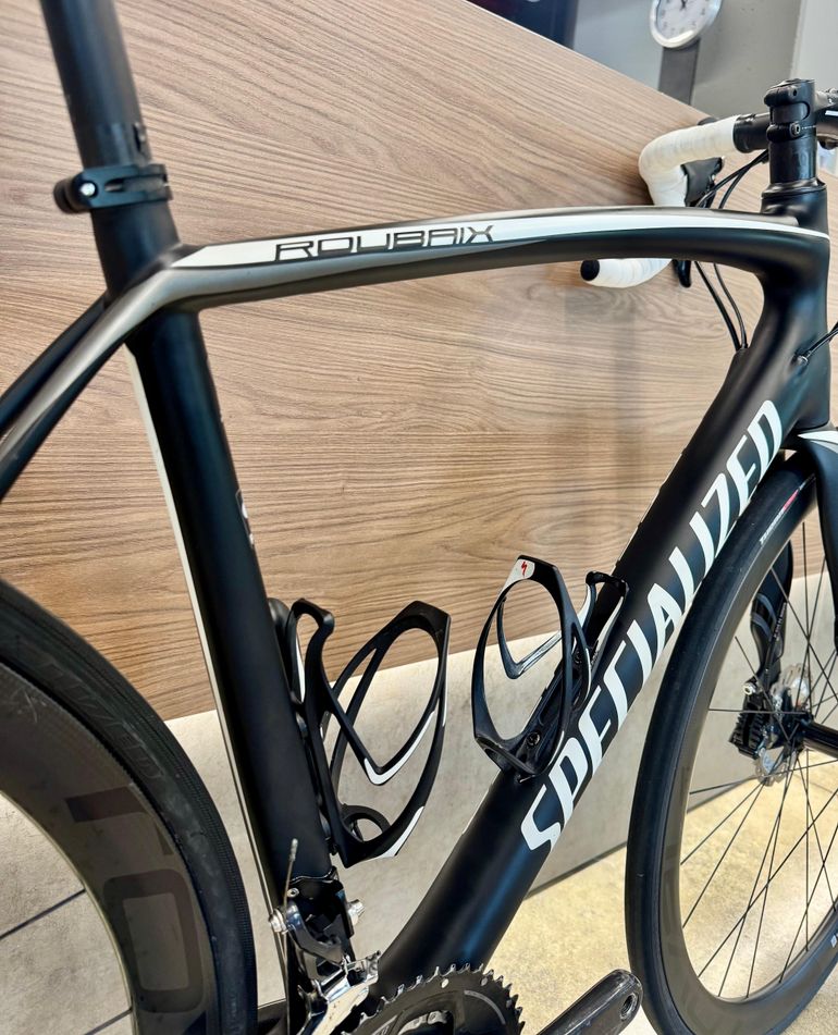 Käytetty Specialized Roubaix SL4 Pro Disc 2016 2016 Road & Gravel — kuva 5 / 14