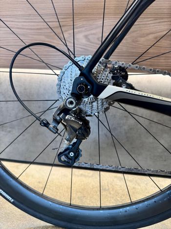 Käytetty Specialized Roubaix SL4 Pro Disc 2016 2016 Road & Gravel — kuva 4 / 14