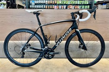 Käytetty Specialized Roubaix SL4 Pro Disc 2016 2016 Road & Gravel