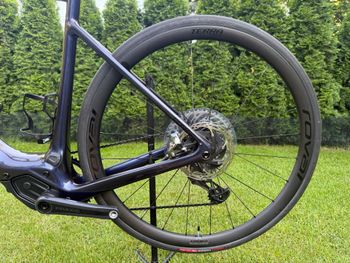 Used Specialized S-Works Turbo Creo SL 2021 2021 Road & Gravel, Purple — image 8 of 32