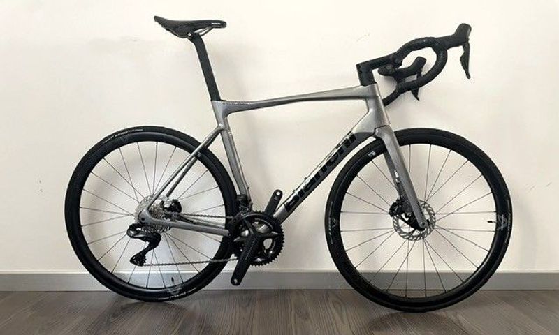 Gebrauchtes Bianchi SPECIALISSIMA COMP Ultegra Di2 12v 2026 Road & Gravel
