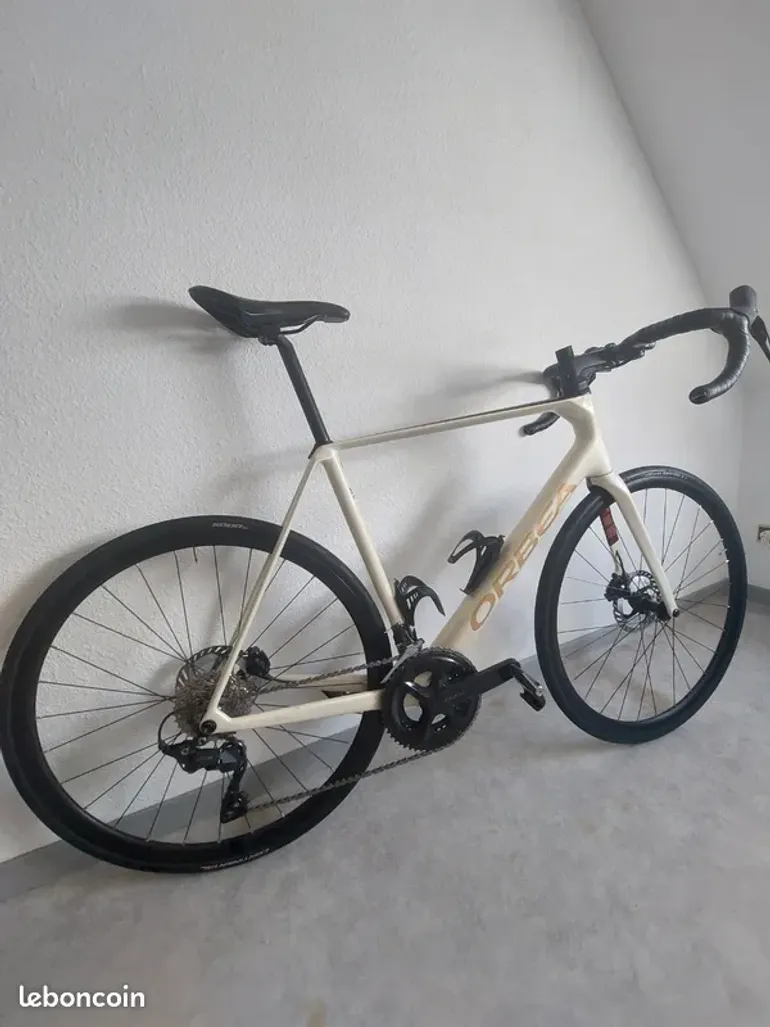 Used Orbea ORCA M30 2024 2024 Road & Gravel, White — image 2 of 3