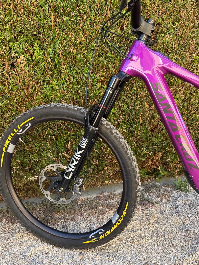 Used Santa Cruz Sram X0 EAGLE AXS 2024 Mountainbike, Purple, Mixed — image 11 of 15