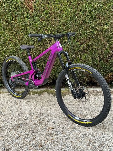 Used Santa Cruz Sram X0 EAGLE AXS 2024 Mountainbike, Purple, Mixed — image 2 of 15