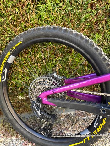 Brugt Santa Cruz Sram X0 EAGLE AXS 2024 Mountainbike — billede 4 af 15